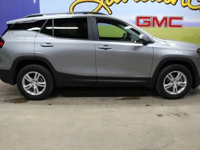 Used 2023 GMC Terrain SLE w/ Driver Convenience Package