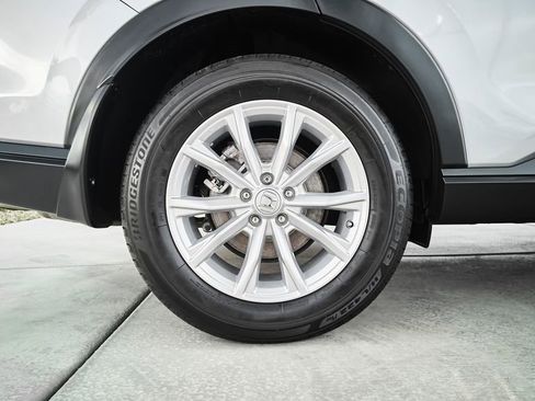 Used 2025 Honda CR-V EX-L image 10