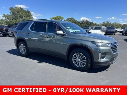 Used 2023 Chevrolet Traverse LT