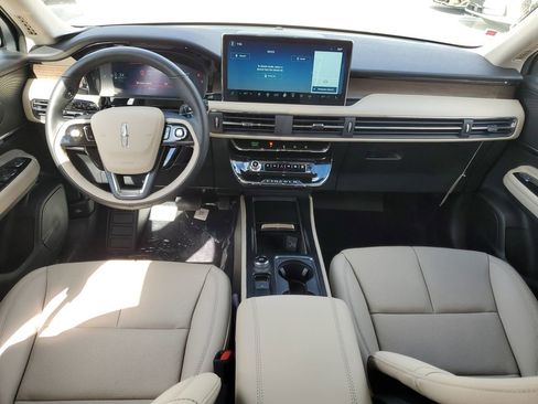 New 2026 Lincoln Corsair Reserve image 15