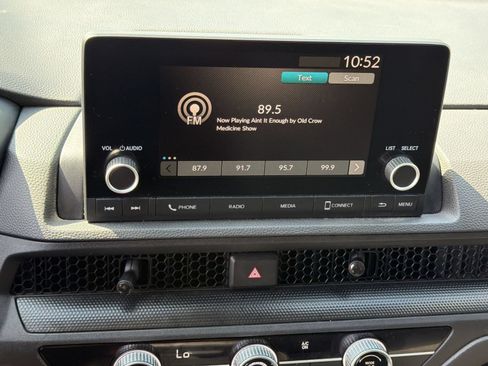 Used 2023 Honda CR-V LX image 19