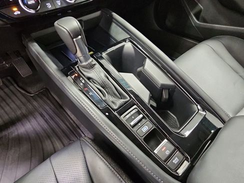 Used 2024 Honda Accord Touring image 22