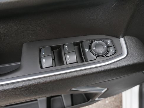 Used 2023 Chevrolet Silverado 1500 LT image 22