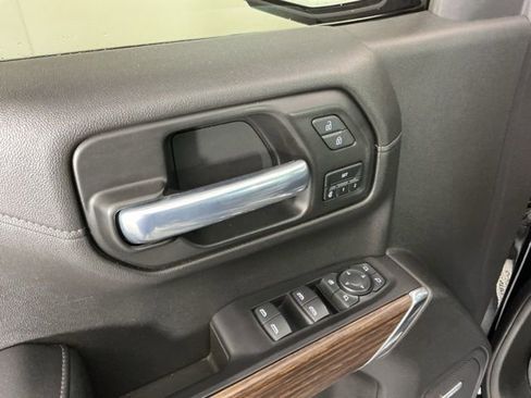 Used 2021 Chevrolet Silverado 1500 High Country AWD/4WD image 8