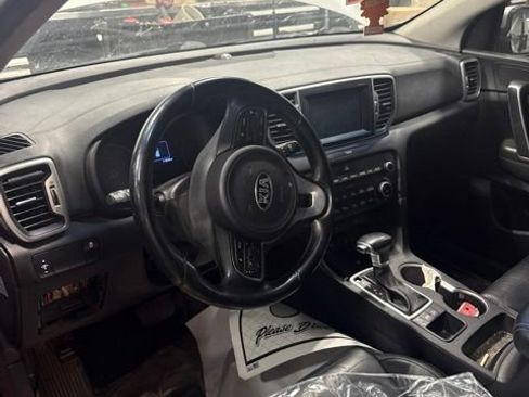 Used 2017 Kia Sportage EX FWD image 10