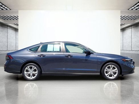 Used 2023 Honda Accord LX image 5