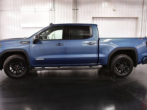 Used 2026 GMC Sierra 1500 Elevation w/ Elevation Premium Package AWD/4WD image 4
