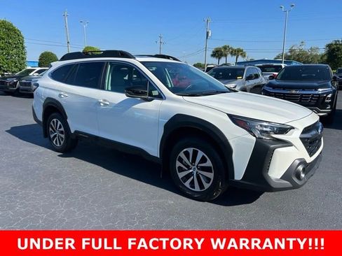 Used 2025 Subaru Outback Premium image 1