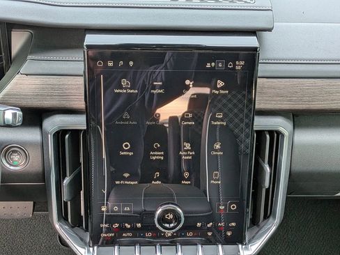 New 2026 GMC Acadia Denali w/ Super Cruise Package image 19