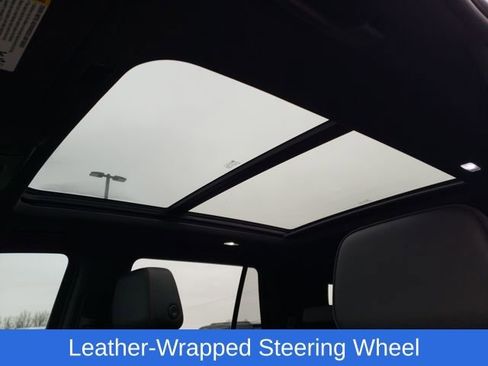 Used 2022 Chevrolet Tahoe RST w/ Luxury Package image 31