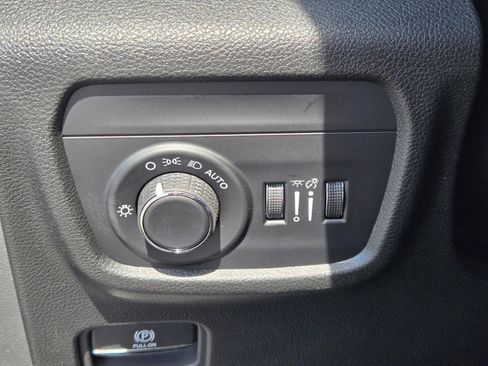 New 2026 Jeep Grand Cherokee L 2WD image 19