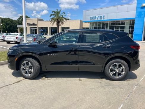 New 2026 Chevrolet Blazer LT w/ LPO, Floor Liner Package FWD image 3