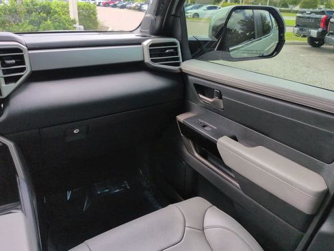 Used 2026 Toyota Tundra Limited AWD/4WD image 16