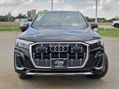 Used 2025 Audi Q7 3.0T Premium Plus AWD/4WD image 2