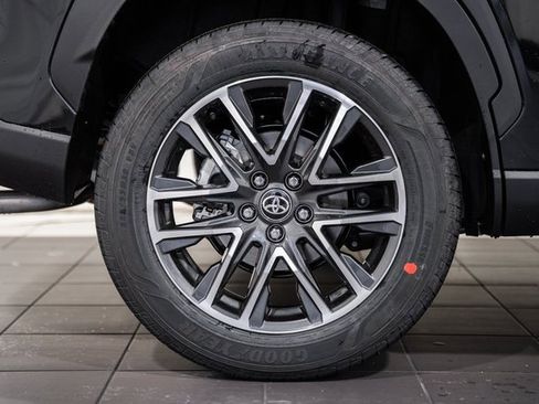 New 2026 Toyota Corolla Cross XLE image 16