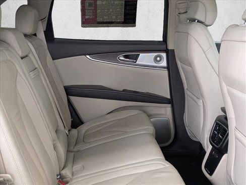 Used 2019 Lincoln Nautilus Reserve w/ Ultimate Package image 26