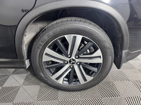 Used 2025 Mitsubishi Outlander Sport AWD image 33