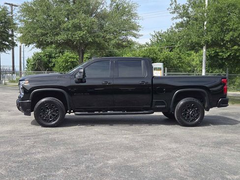 Certified 2024 Chevrolet Silverado 2500 LTZ w/ LTZ Plus Package AWD/4WD image 4