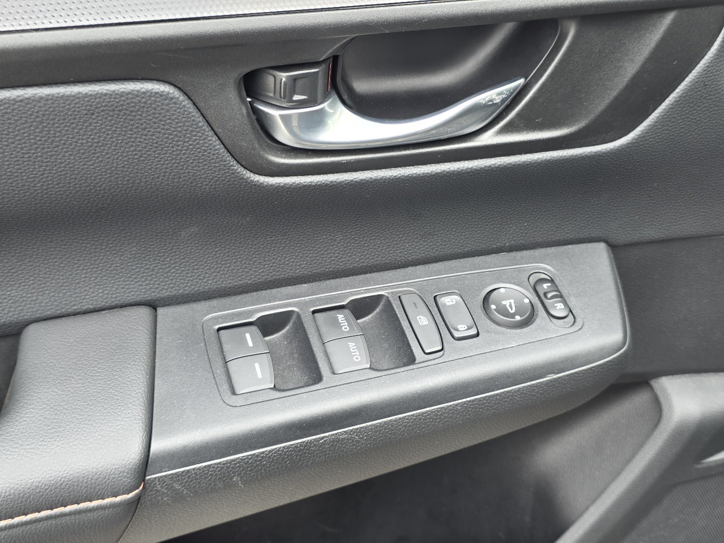 Certified 2024 Honda CR-V Sport image 25