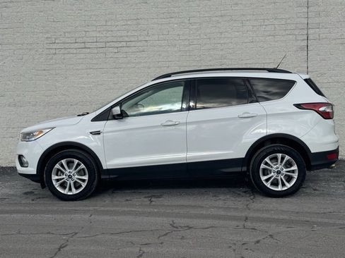 Used 2018 Ford Escape SEL image 8