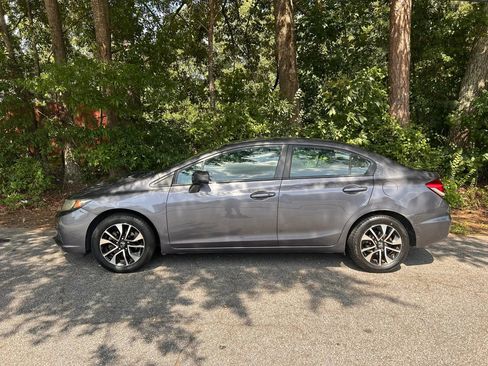 Used 2014 Honda Civic EX image 2