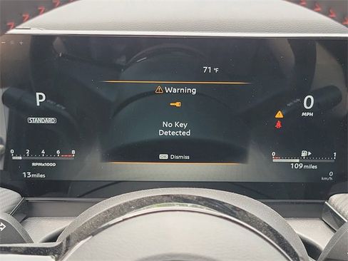 New 2025 Nissan Kicks SR w/ SR Premium Package image 8