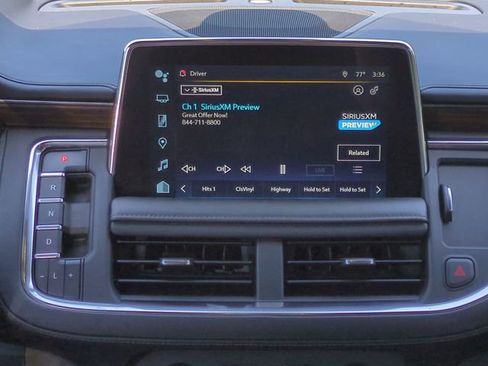 Certified 2022 Chevrolet Suburban High Country image 21