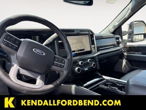 Certified 2025 Ford F450 Lariat w/ FX4 Off-Road Package AWD/4WD image 10
