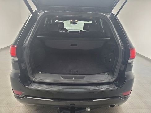 Used 2019 Jeep Grand Cherokee Altitude AWD/4WD image 29