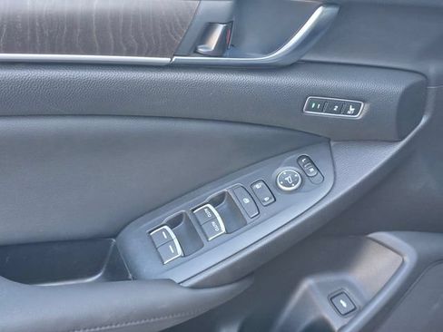 Used 2018 Honda Accord EX-L image 11