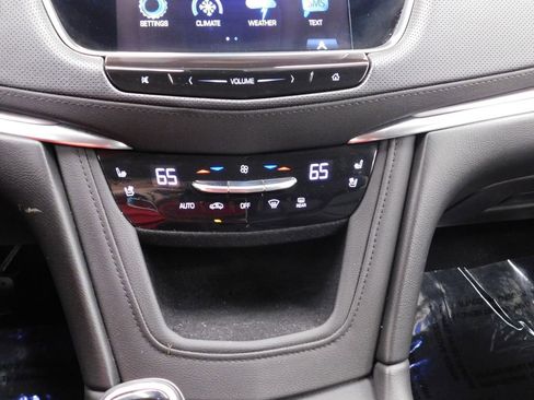 Used 2019 Cadillac XT5 Premium Luxury image 26