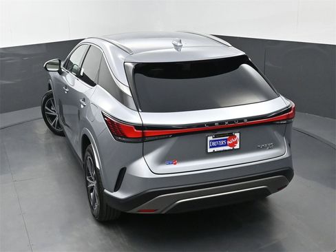 Used 2023 Lexus RX 350 Premium image 34