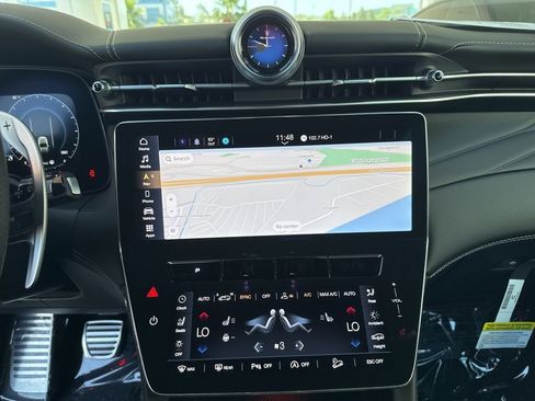 New 2026 Maserati Grecale Modena image 12