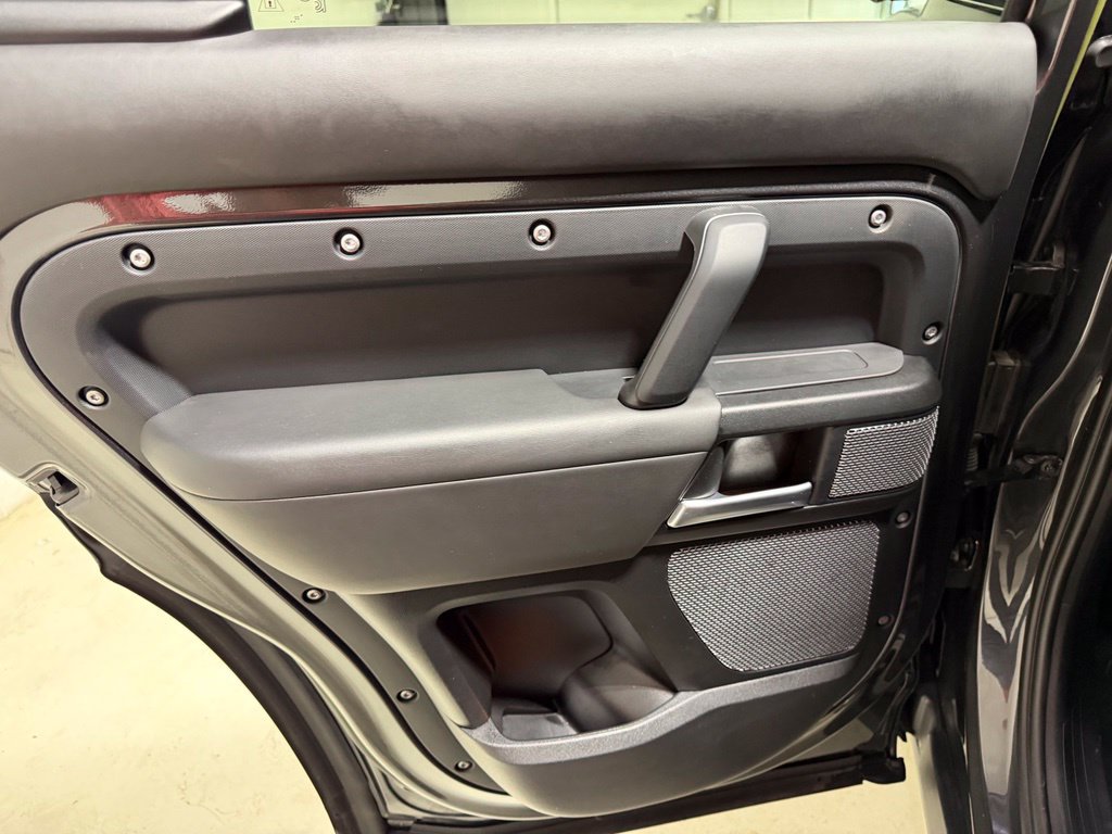 Used 2023 Land Rover Defender 110 Carpathian Edition AWD/4WD image 39