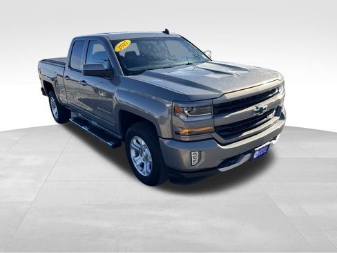 Used 2017 Chevrolet Silverado 1500 LT w/ All Star Edition image 8