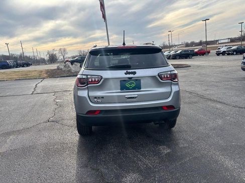 Used 2022 Jeep Compass Altitude image 4