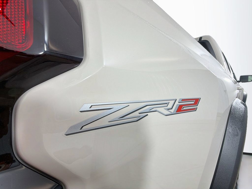 New 2026 Chevrolet Colorado ZR2 AWD/4WD image 23