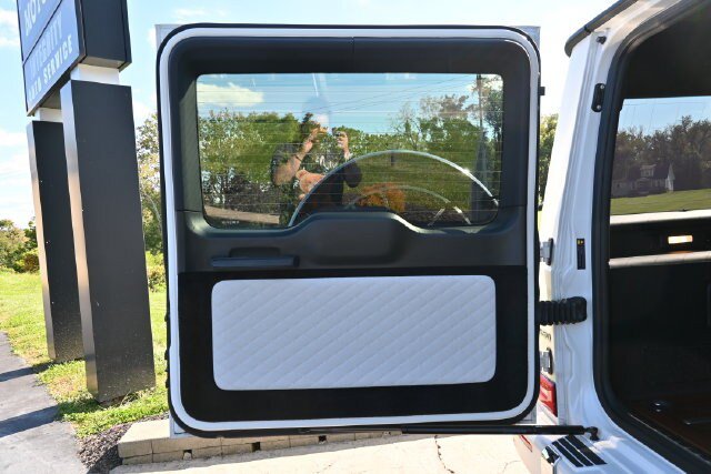 Used 2024 Mercedes-Benz G 550 image 23