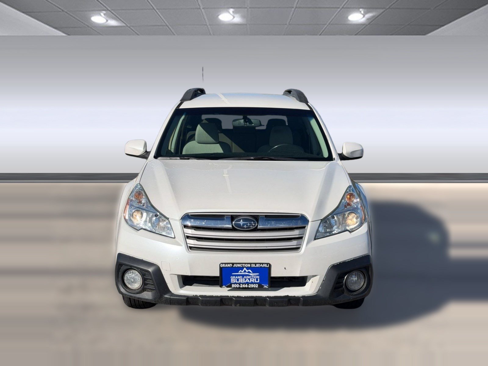Used 2014 Subaru Outback 2.5i Premium AWD/4WD image 6