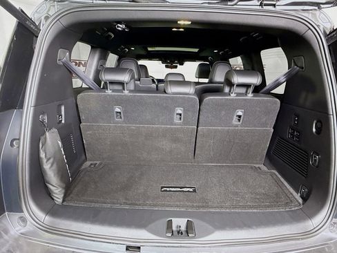 Certified 2025 Nissan Armada PRO-4X w/ Pro-4X Premium Package image 31