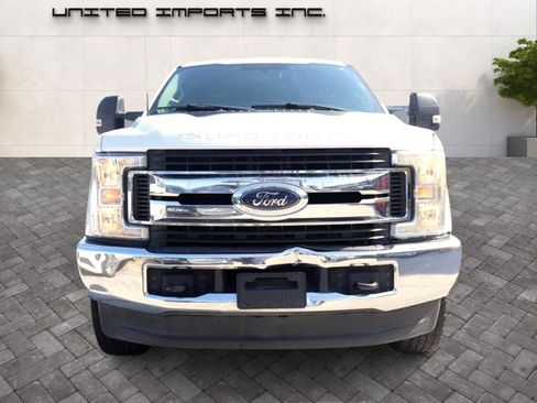 Used 2019 Ford F250 XLT w/ Snow Plow Prep Package AWD/4WD image 2