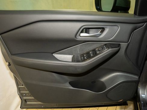 New 2026 Nissan Rogue SV image 19