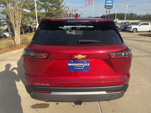 New 2026 Chevrolet Equinox LT w/ Safety and Technology Package FWD image 6