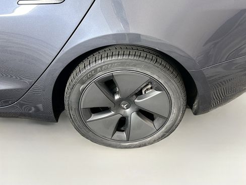 Used 2023 Tesla Model 3 Standard Range image 11