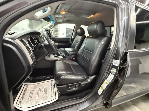 Used 2013 Toyota Tundra 4x4 Double Cab image 11