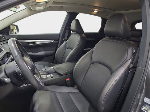 Used 2024 INFINITI QX50 Luxe image 18