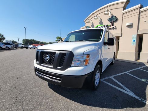Used 2015 Nissan NV 2500 SV w/ Side & Curtain Airbag Package image 5