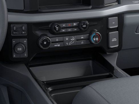 New 2026 Ford F350 XLT w/ 360-Degree Camera Package AWD/4WD image 15