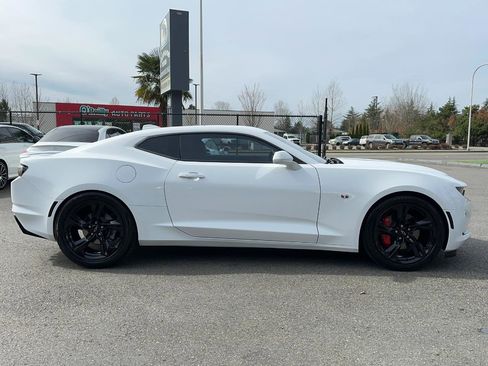 Used 2021 Chevrolet Camaro LT w/ RS Package RWD image 20