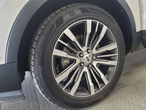 Used 2017 Ford Explorer Platinum AWD/4WD image 31